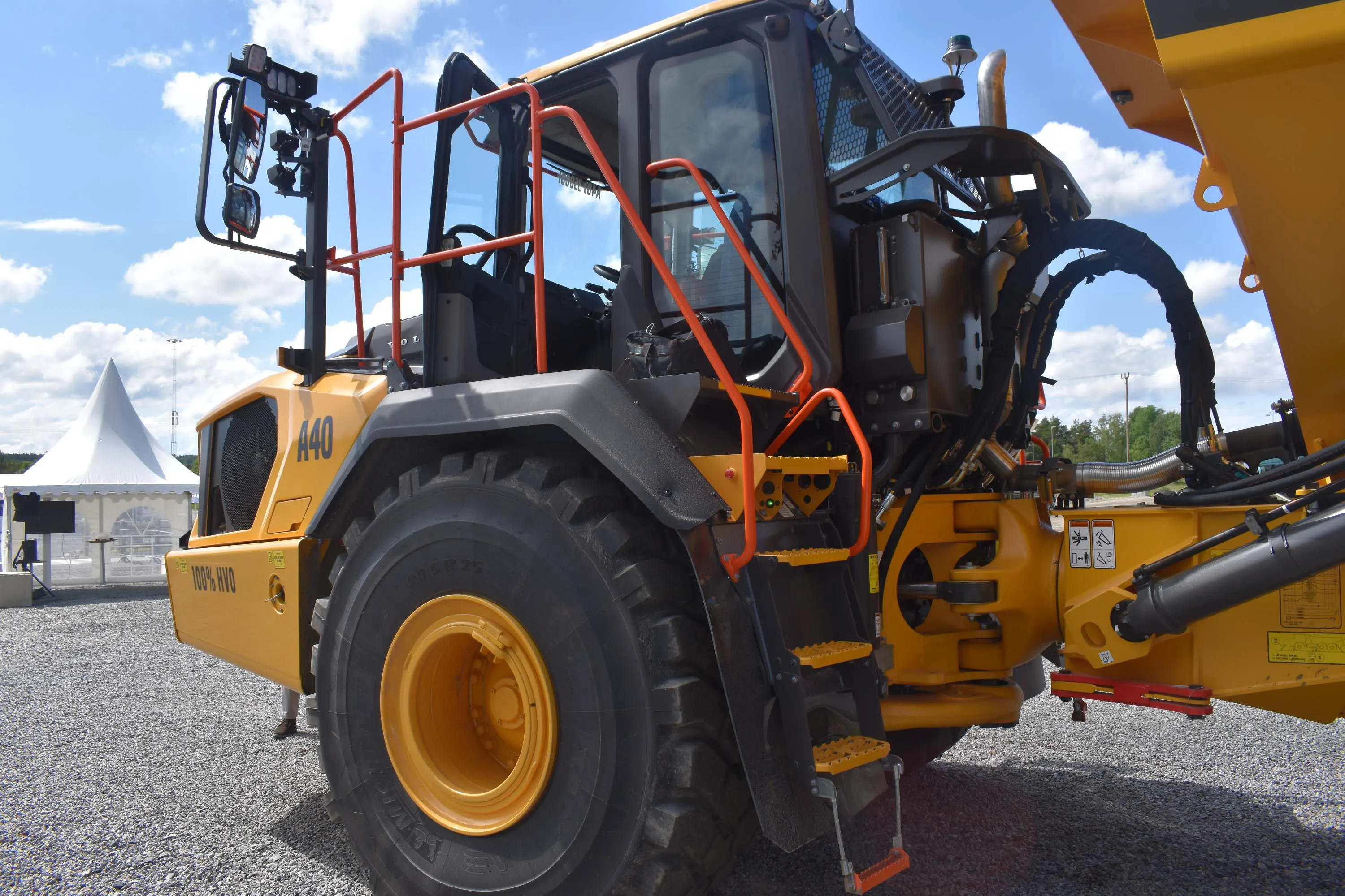 A behind the cab image of the new Volvo CE A40. 